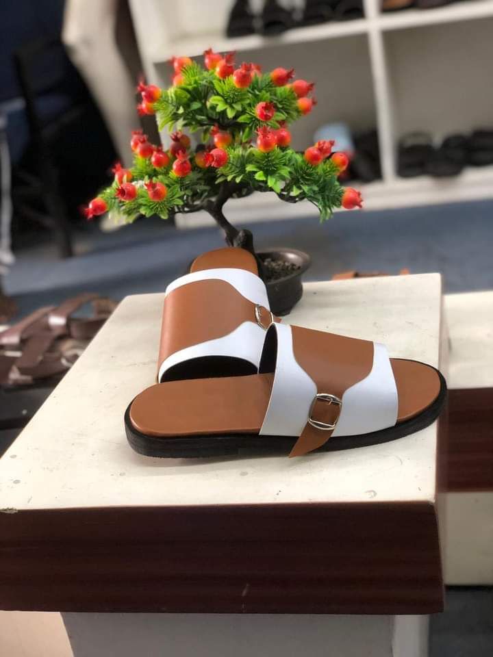 Sandales en cuir_