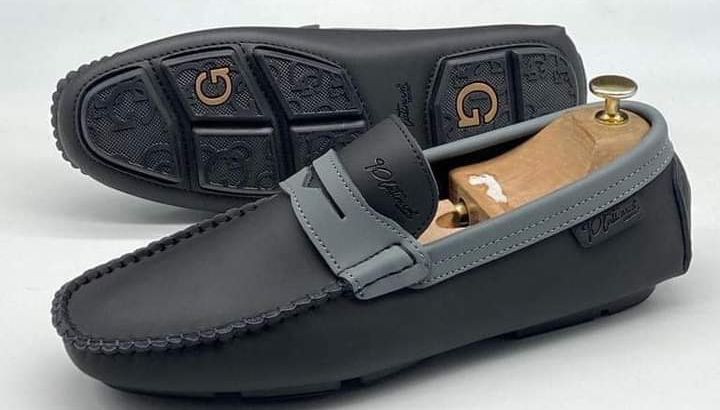 Taude_ en SIMILI cuir