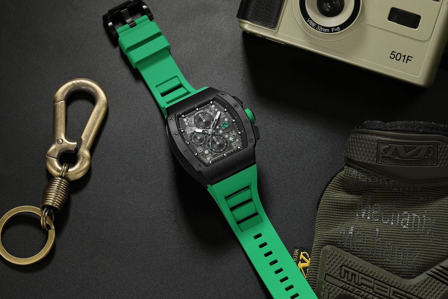 THE RENNSPORT CHRONO BLACK GREEN