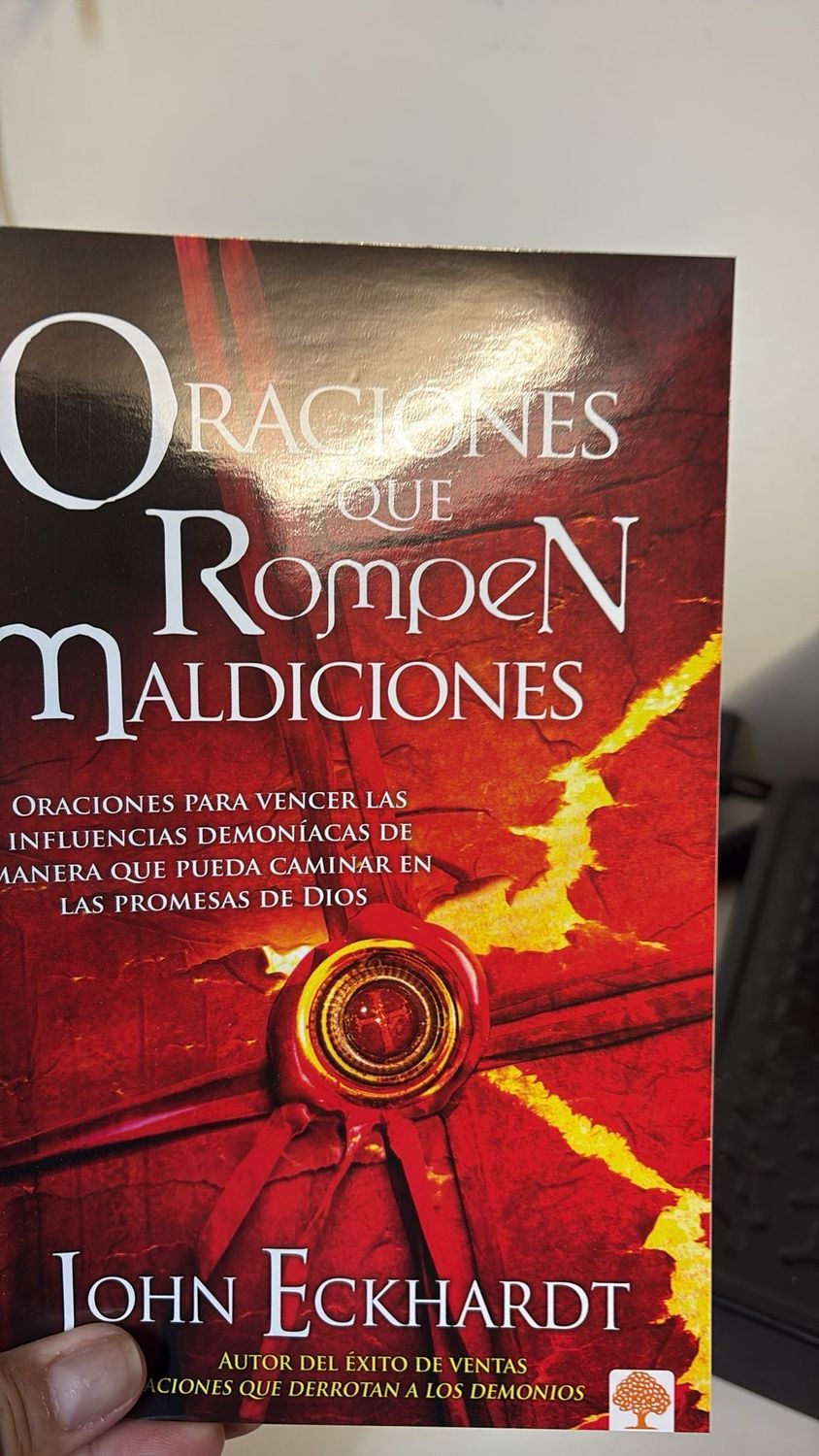 Oraciones qué rompen maldiciones 