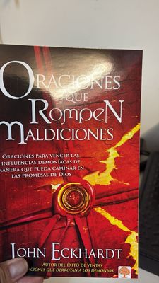 Oraciones qué rompen maldiciones 