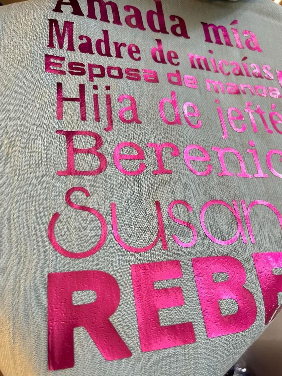 Manto mujeres de la biblia 