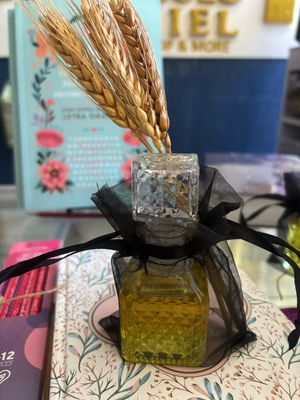 Frasco de Aceite y trigo