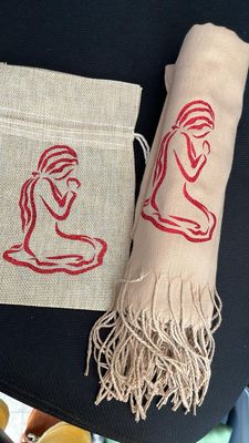 Set de manto con bolso, Orando como Ana