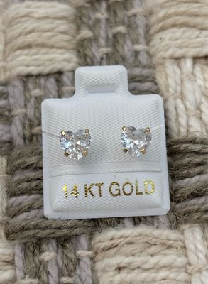 Cubic Zircoin Heart 6mm Stud Gold 14K