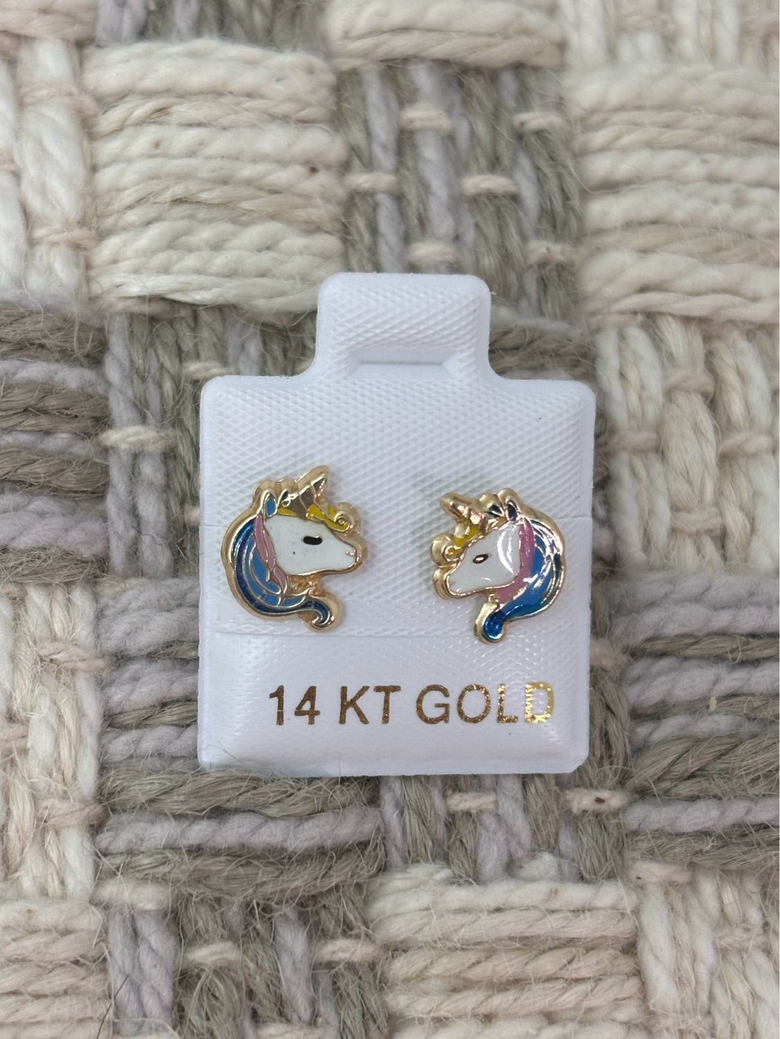 Enamel Unicorn head Studs Gold 14K.