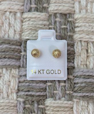 Mushroom Cap Studs 5.5mm in 14K Gold
