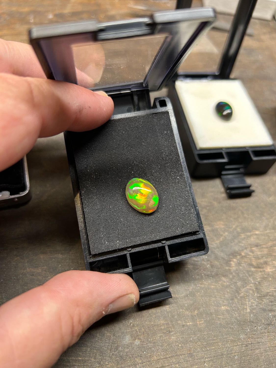 4.7ct Ethiopian Opal – 16×12mm 4.7ct Ethiopian Opal – 16×12mm