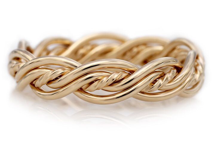 Five Strand Ring in Yellow Gold