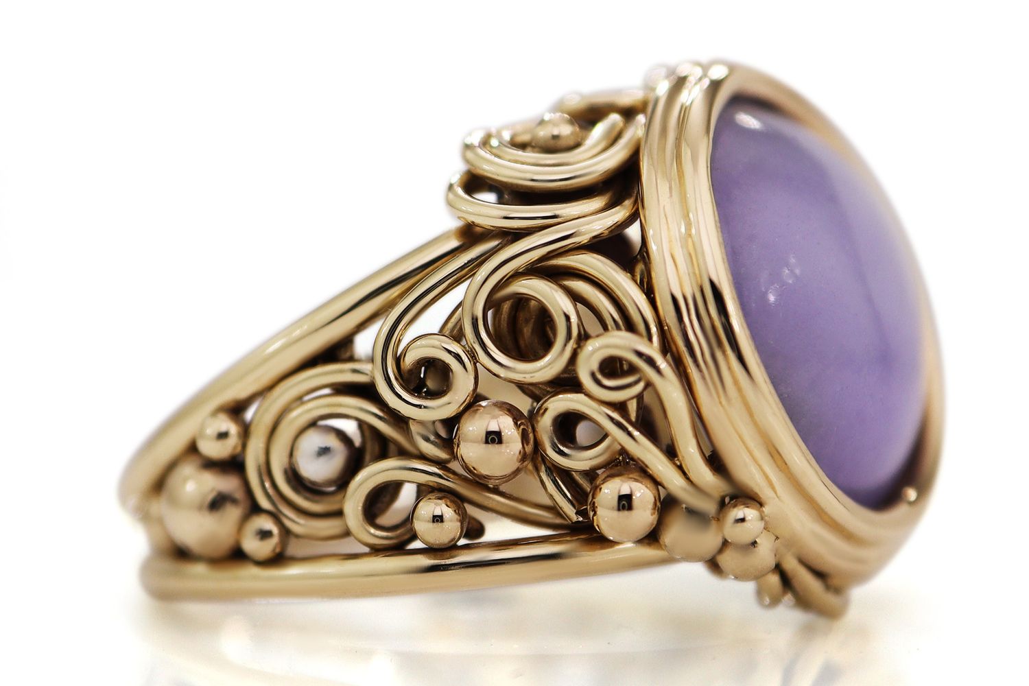 Visions of the East – Lavender Jade Swirl Ring