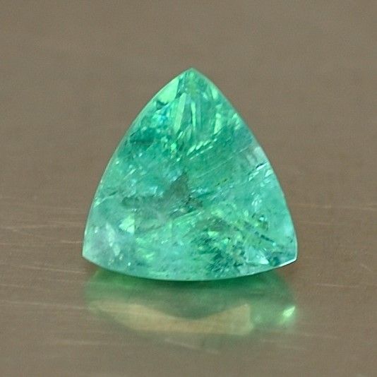 Emerald – 0.98ct Trillion (EM111)