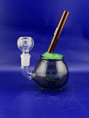 Hemper- Couldron Bong