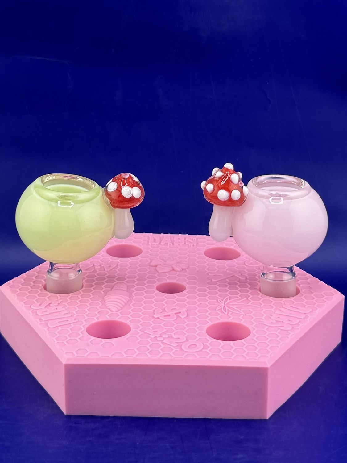 Slyme Color Bowl with Mushroom Handle