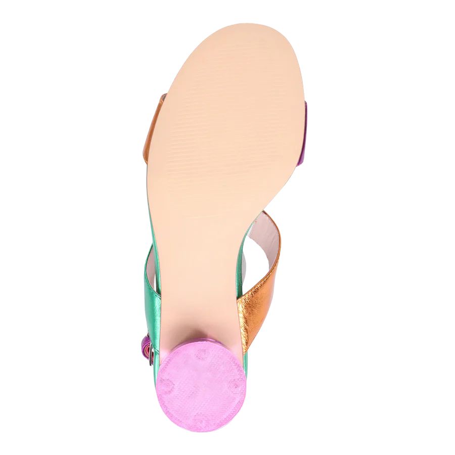 View of the sole of the Django &amp; Juliette Symour.