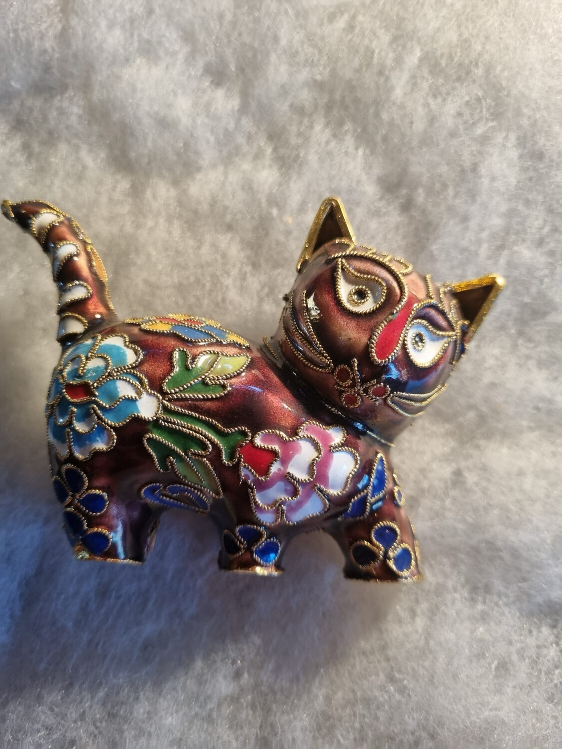 Unieke cloiesonne poes / 9,5cm