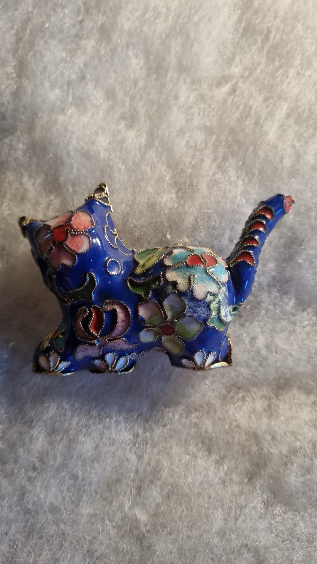 Unieke cloiesonne poes / 7cm