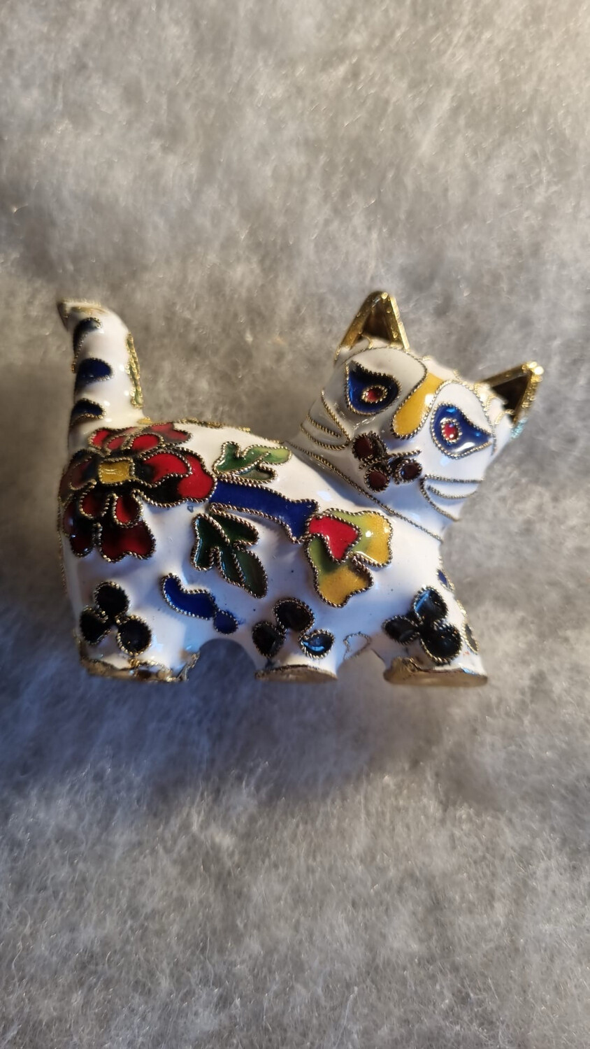 Unieke cloiesonne poes / 7cm