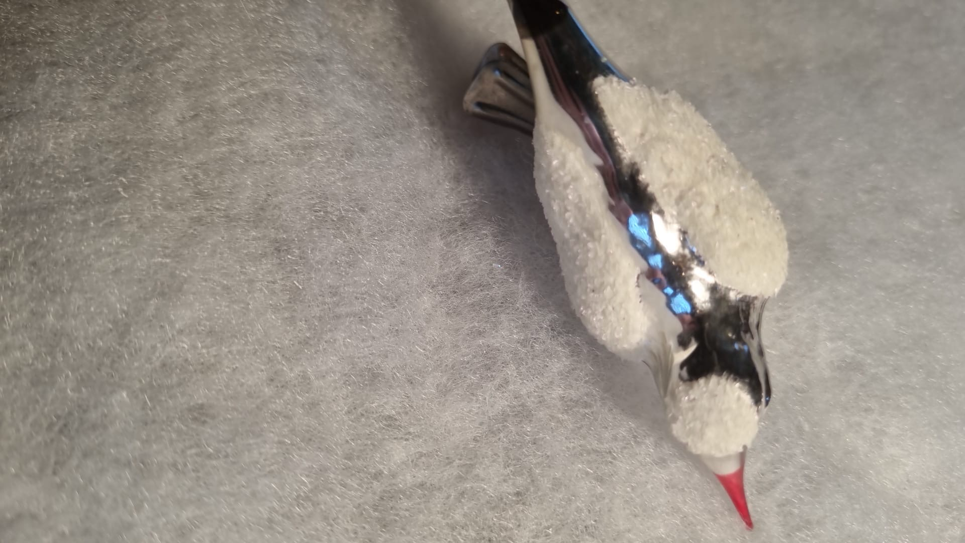 Gesuikerde vogel / Jr 20,40 / 11cm