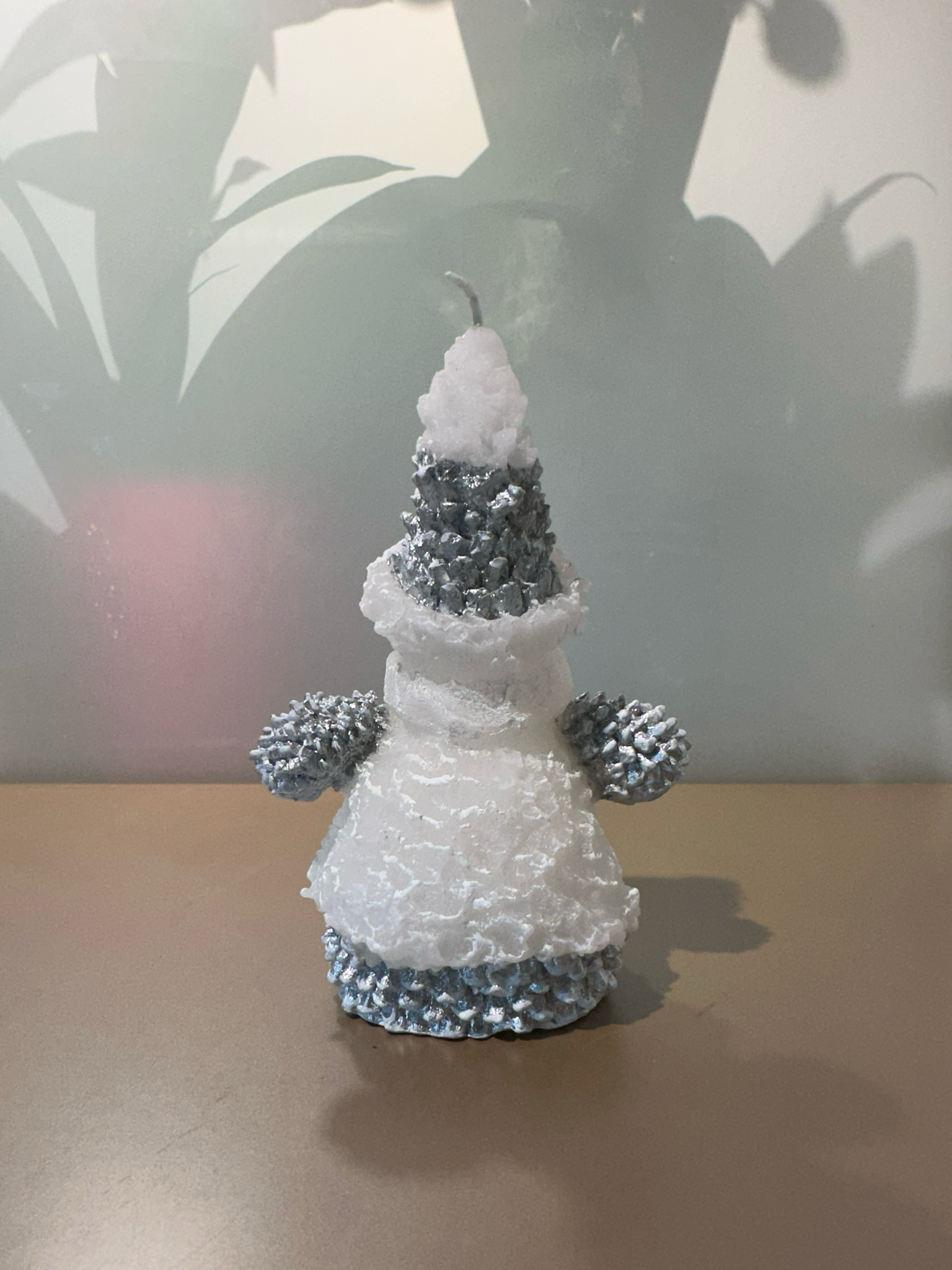 Sneeuwpop kaars Zilver / 15 cm