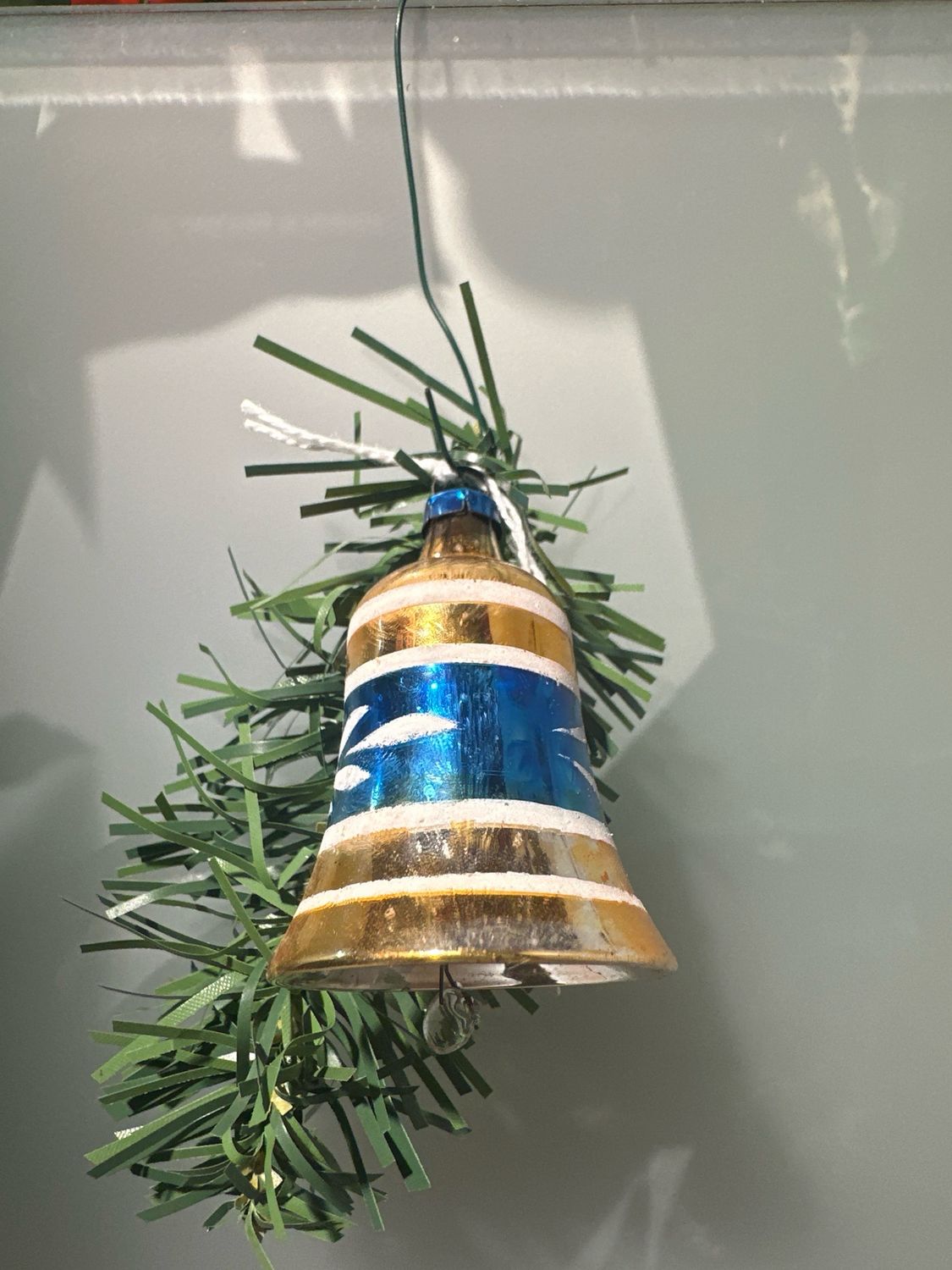 Kerstklokje glas / jr 30 / 6 cm