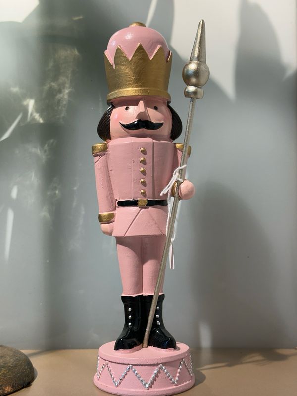 Notenkraker roze / 23 cm