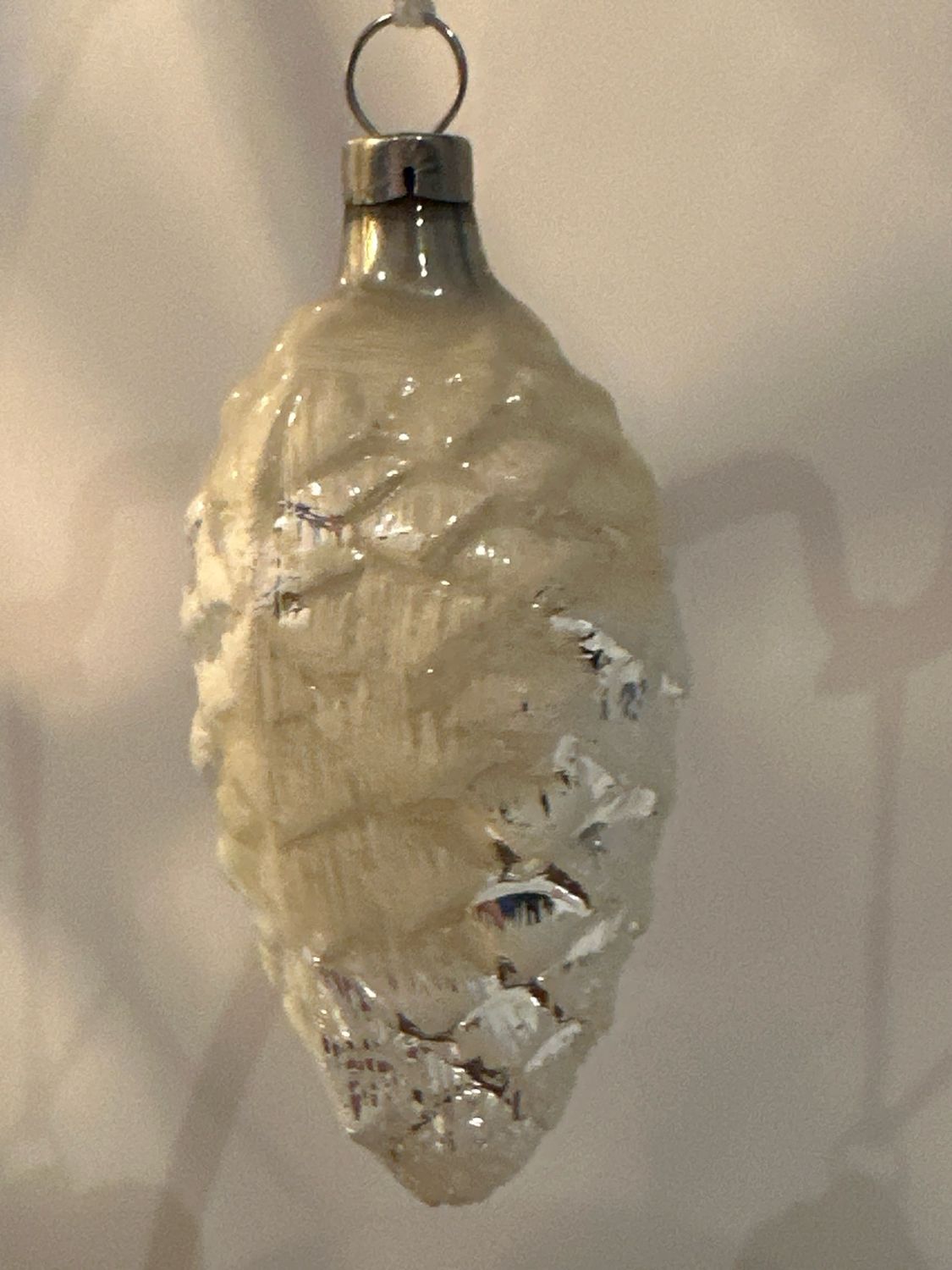 Dennenappel / jr 50 / 9 cm