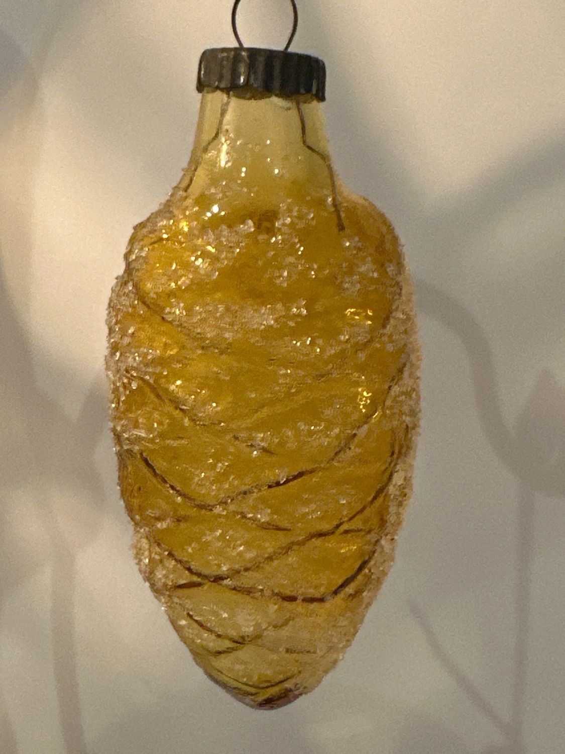 Dennenappel / jr 50 / 9 cm
