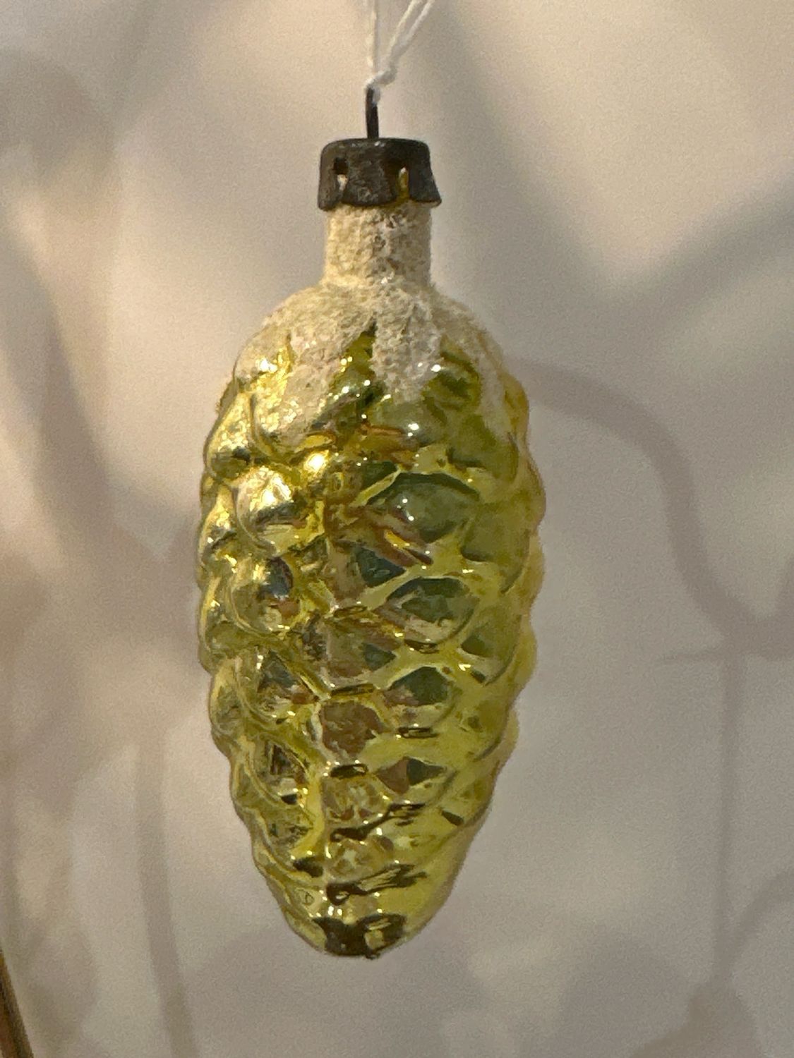 Dennenappel zacht groen / jr 50 / 9 cm