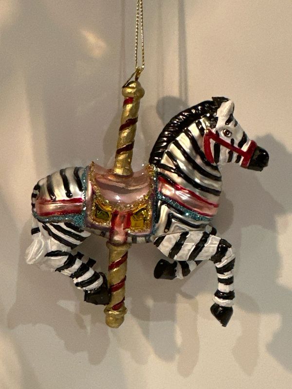 Zeebra carousel / 11 cm