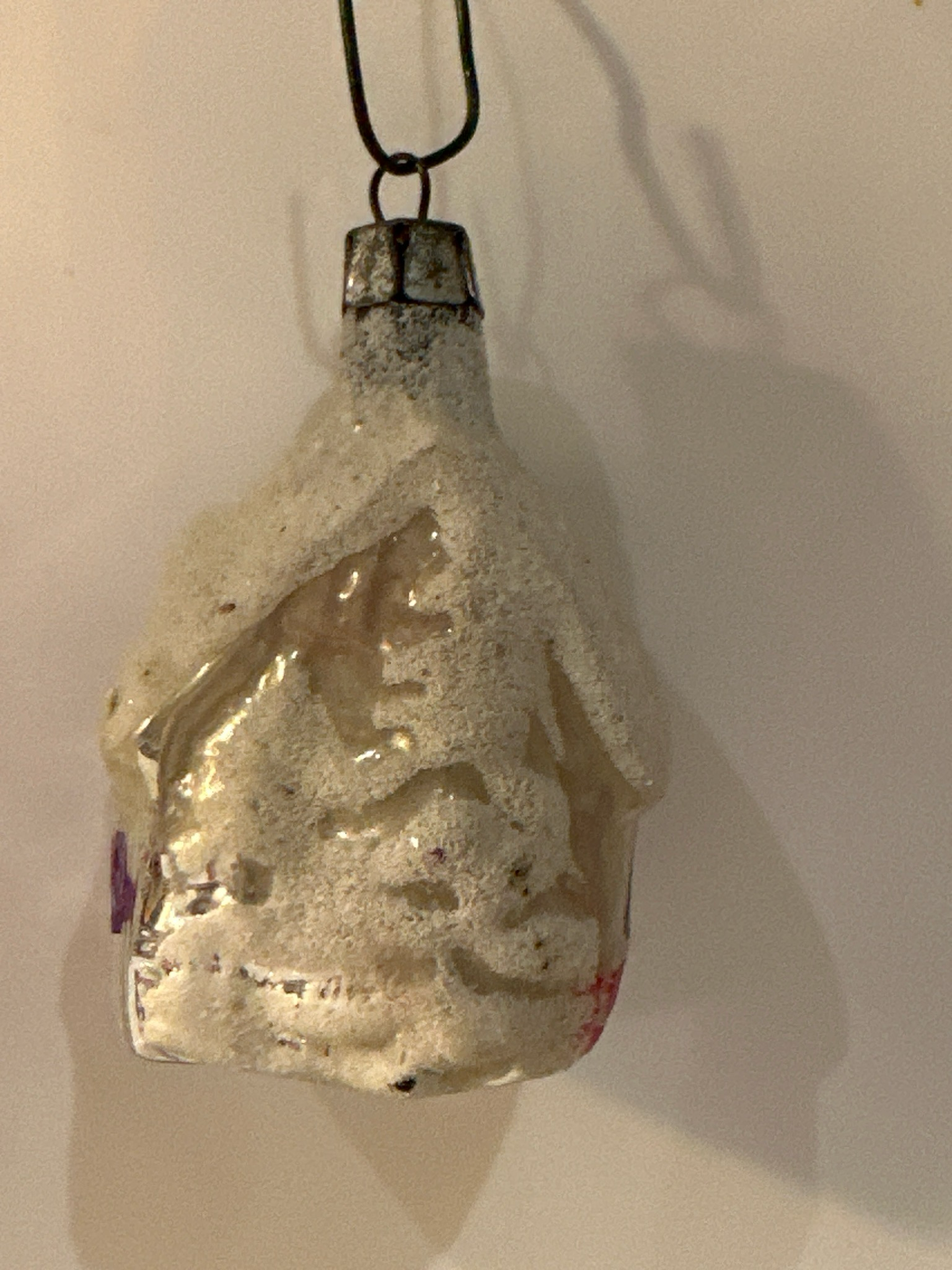 Huisje roze deur / jr 30 / 7 cm