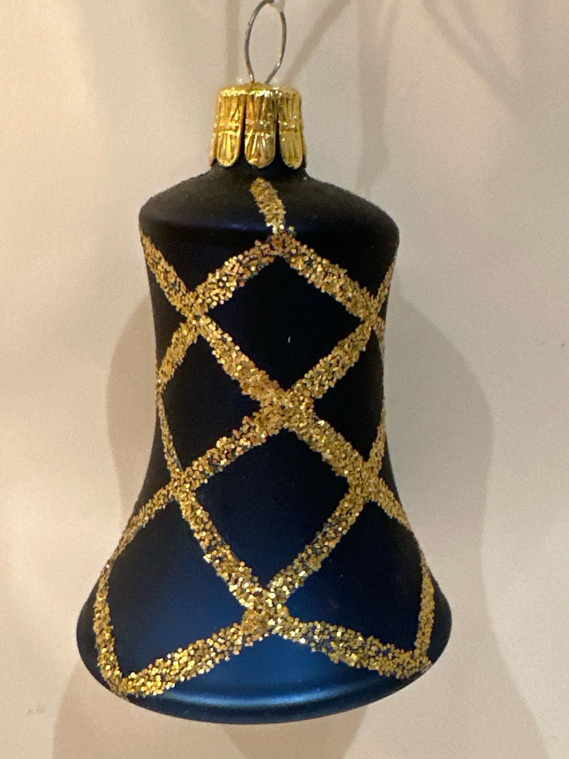 Blauw klokje met klepel / jr 70 / 8 cm