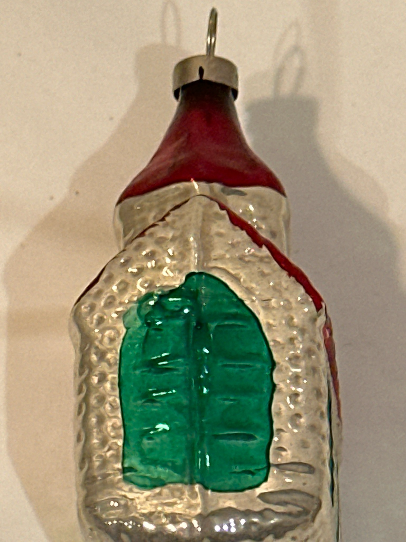 Kerkje groene deuren / jr 40 / 10 cm