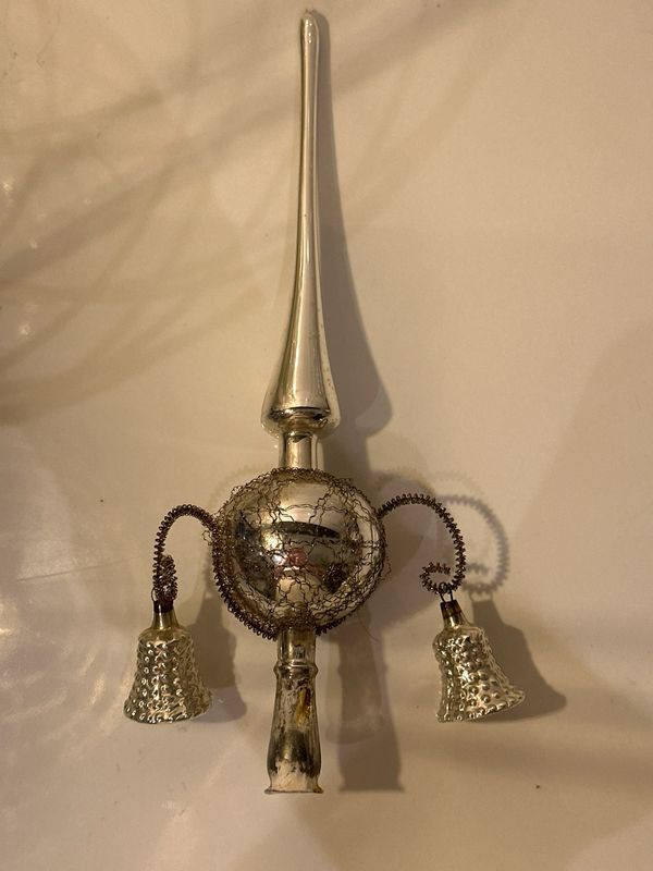 Piek met klokjes / jr 30 / 25 cm