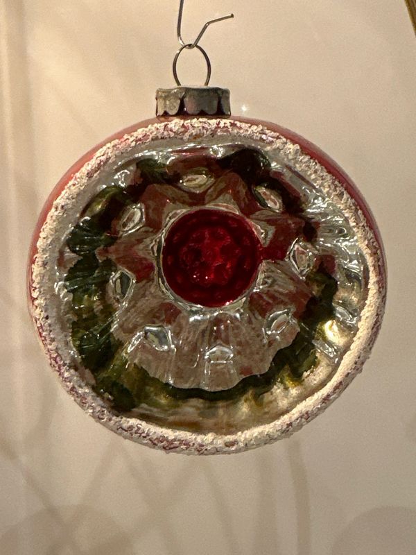 Zilver, rode deukbal, gesuikerde rand / jr 40 / 7,5 cm