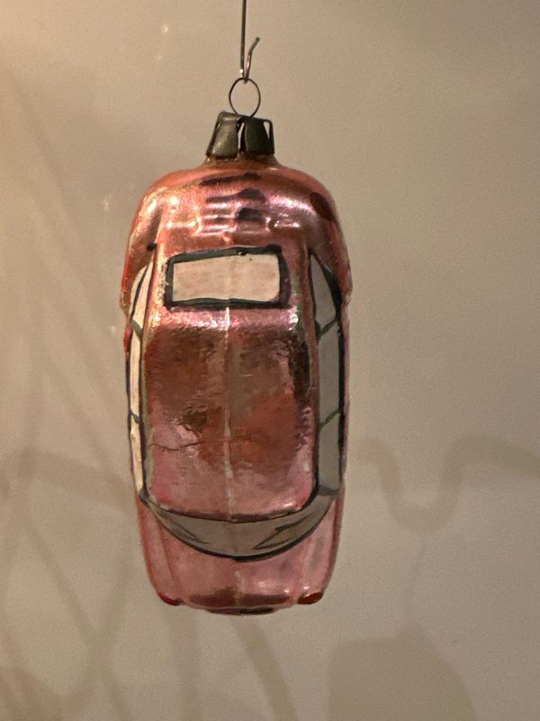 Roze auto / jr 40 / 9cm