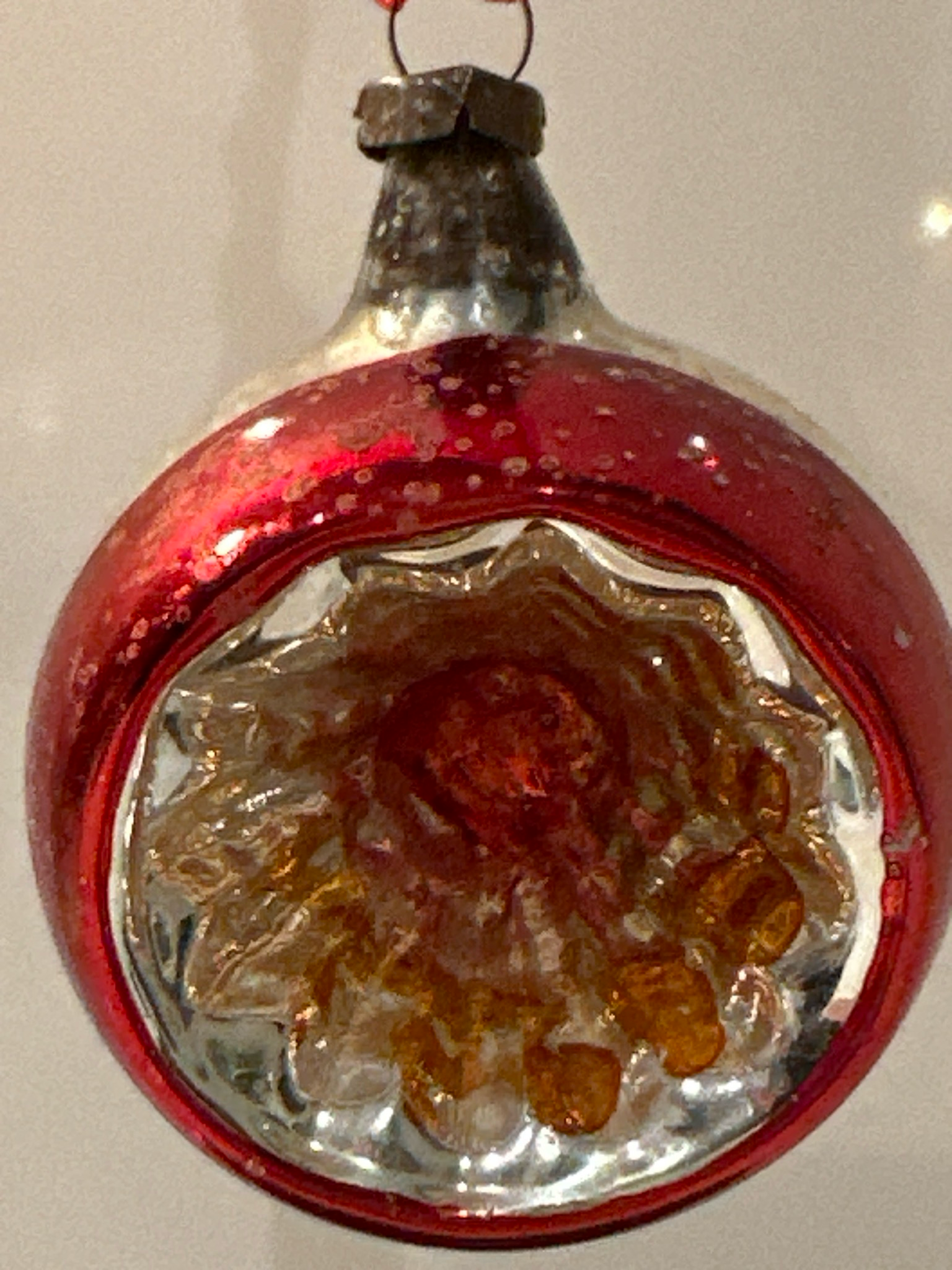 Deukbal rood / zilver / jr 40 / 6 cm