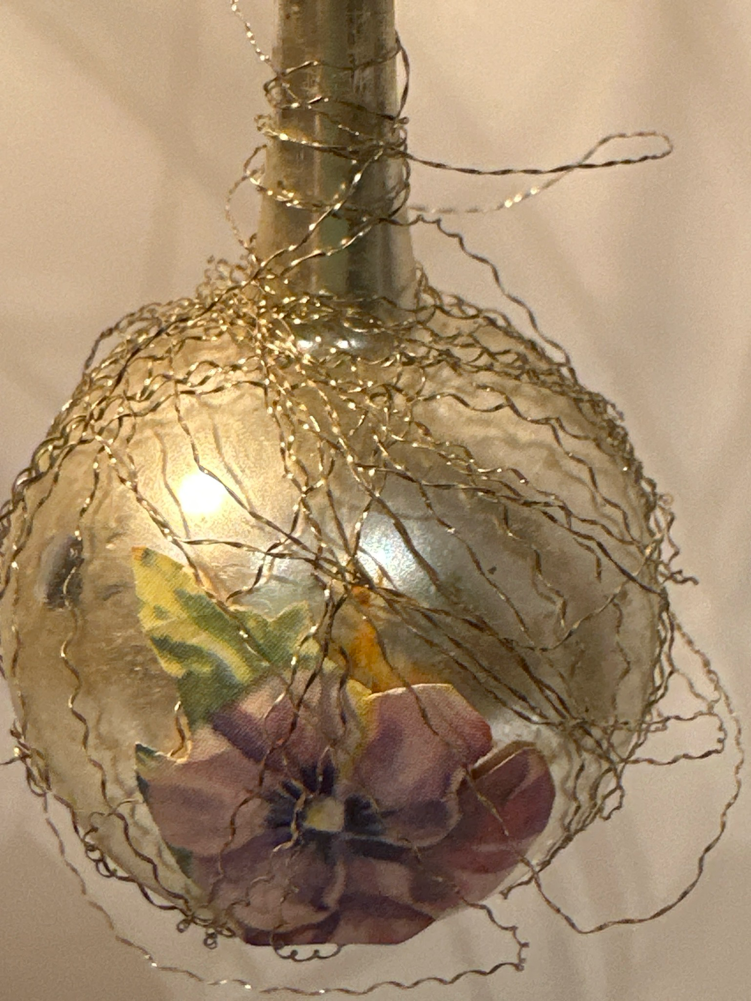 Violen zilveren glasbal / jr 40 / 6cm