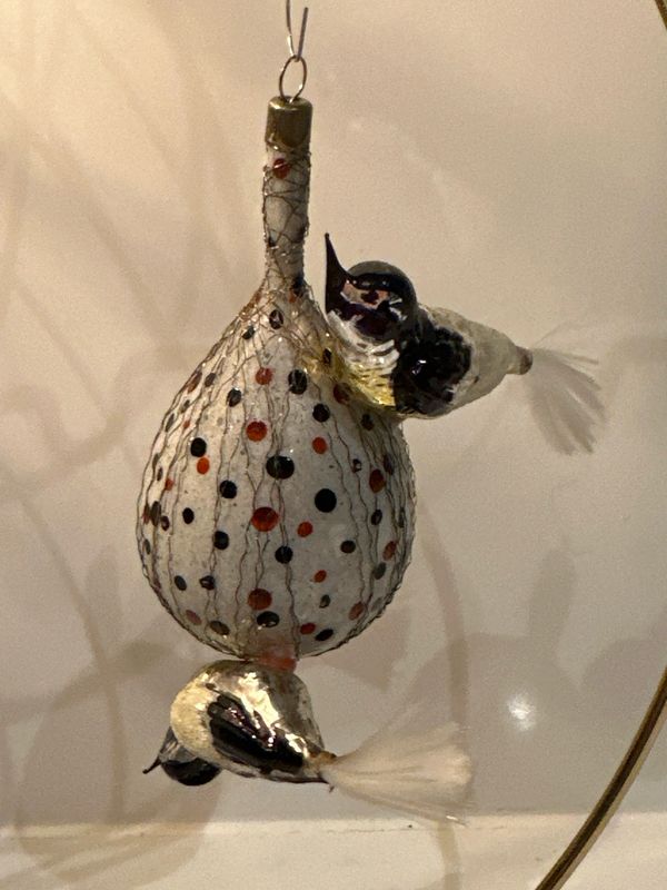 Vogels op glasbal / jr 40 / 15 cm