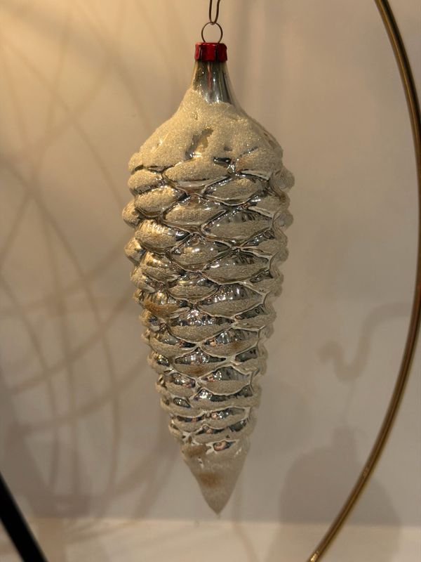 Dennenappel gesuikerd / jr 50 / 19 cm