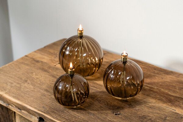 Round Elegant champagne brass