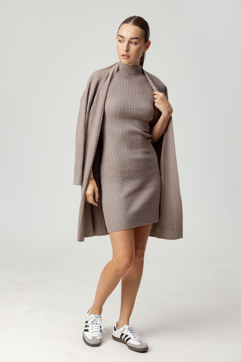 liliana cardigan