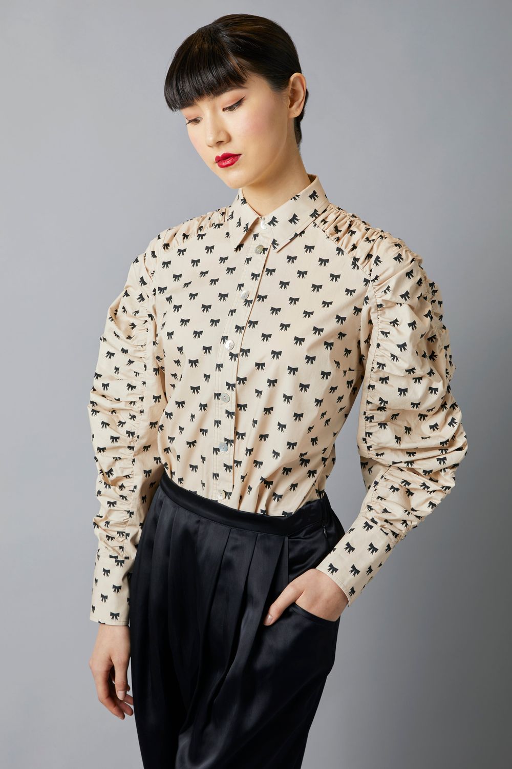 Bow Shirred shirt