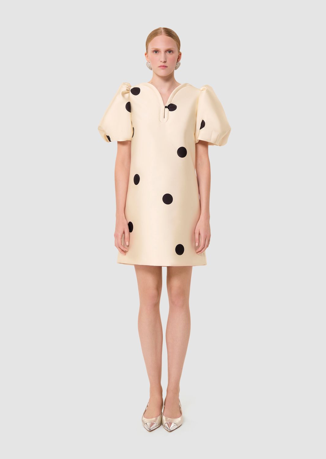 Robe Romina