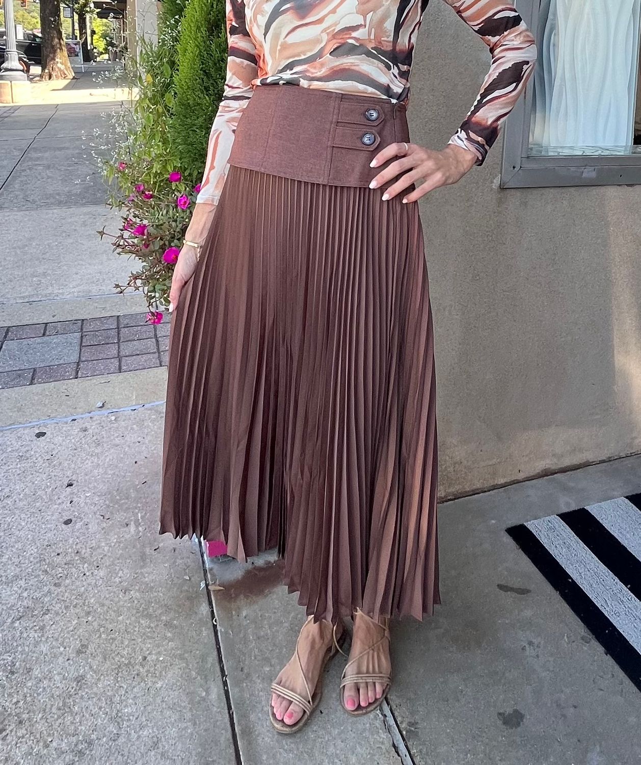 Estelle pleated skirt
