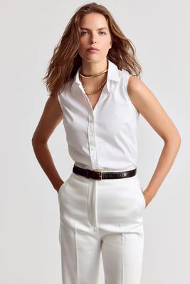the sleeveless shirt