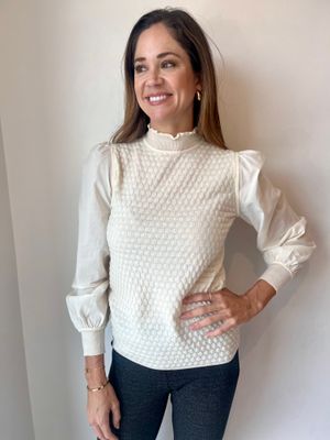 551701 sweater