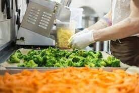 Corso E-Learning di FORMAZIONE OBBLIGATORIA per gli Addetti dell'Industria Alimentare che MANIPOLANO gli Alimenti.