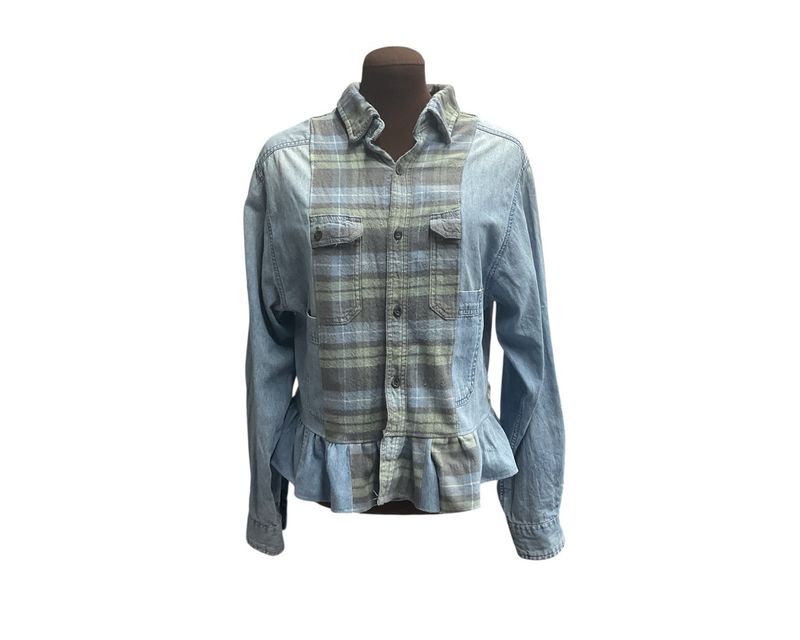 Ladies Denim / Flannel Ruffled Top Size XL