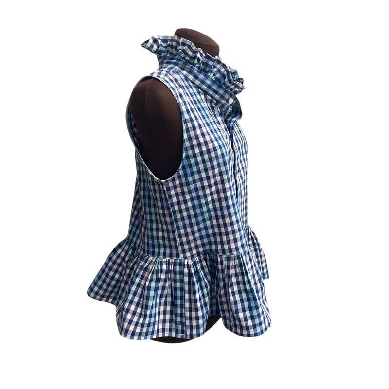 Sleeveless Ladies Buttondown Shirt with Ruffled Collar