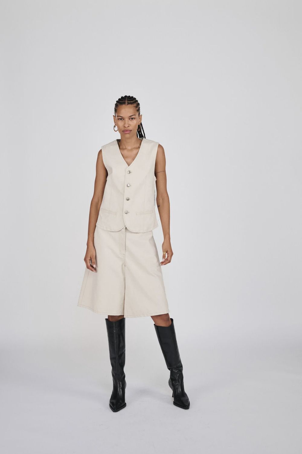 Raha Shorts